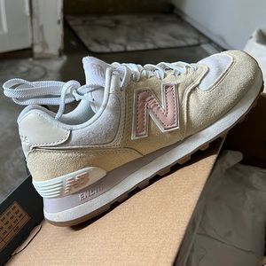 New Balance 574